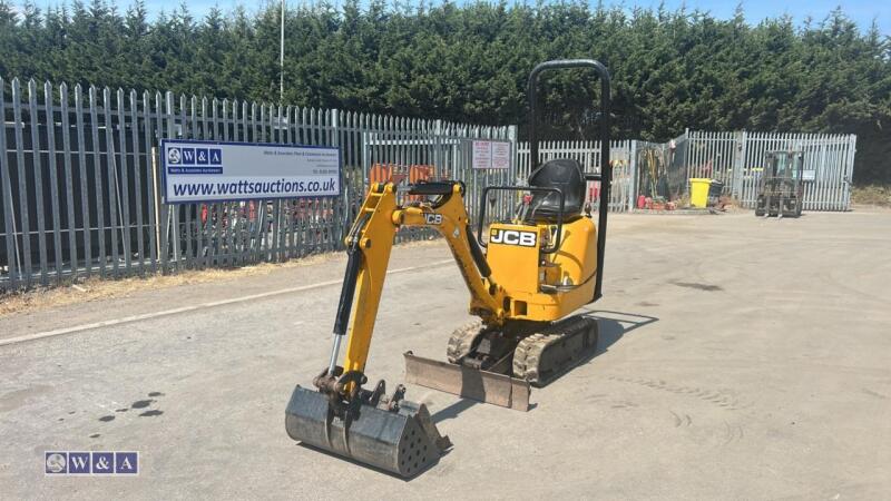 2019 jcb 8008 micro c/w 3 buckets