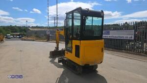 Jcb 15c cabbed - 3