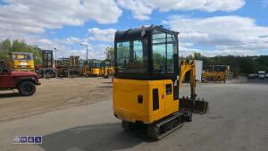 Jcb 15c cabbed - 5