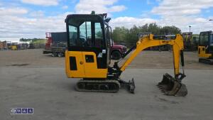 Jcb 15c cabbed - 6