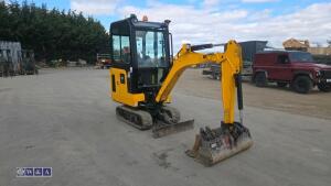 Jcb 15c cabbed - 7