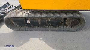 Jcb 15c cabbed - 9