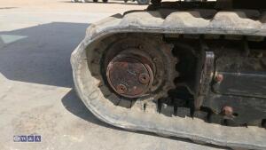 Jcb 15c cabbed - 12
