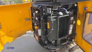 Jcb 15c cabbed - 21