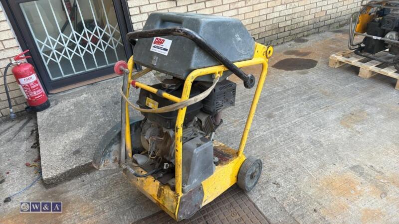 WACKER NEUSON petrol road saw c/w dust suppression bottle (3414114)