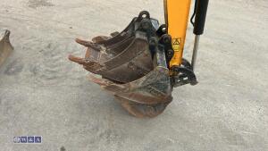 2021 jcb 15C(cabbed) c/w 3 bucket - 6