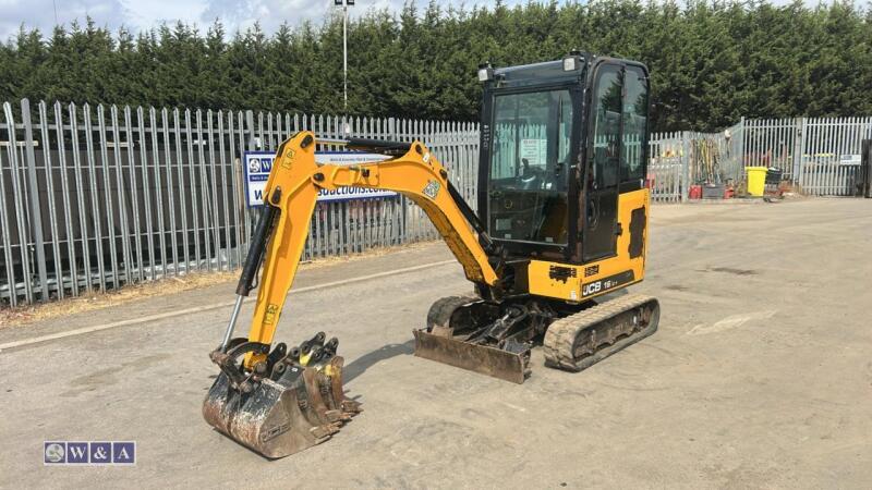 2020 jcb 16C(cabbed) c/w 3 bucket