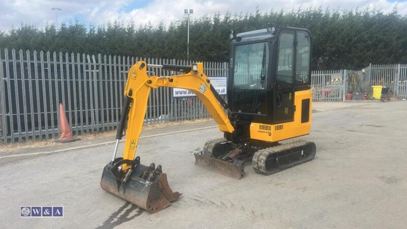 2022 jcb 16C(cabbed) c/w 3 bucket