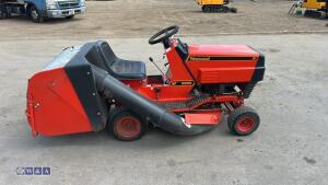 Westwood s800 ride on mower - 8