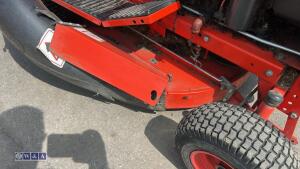 Westwood s800 ride on mower - 12