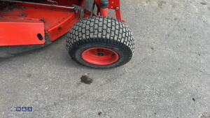 Westwood s800 ride on mower - 13