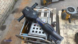 JCB BEAVER petrol hydraulic pack c/w breaker (3418923) (3428400) - 5
