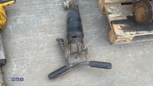 Pneumatic breaker (3224658) - 3