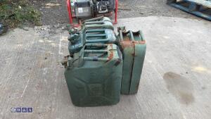 4 x metal jerry cans