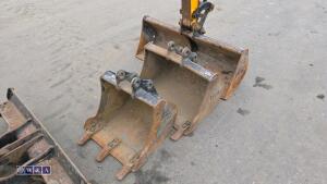 2021 jcb 15C(cabbed) c/w 3 bucket - 16