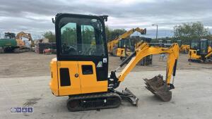 2021 jcb 15 c ( cabbed ) c/w 3 buckets - 4