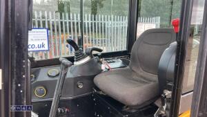 2021 jcb 15 c ( cabbed ) c/w 3 buckets - 19