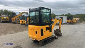 2021 jcb 15 c ( cabbed ) c/w 3 buckets - 25