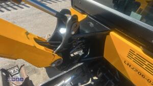 2022 jcb 16c (cabbed ) c/w 3 buckets - 9