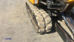 2021 jcb 15c ( cabbed ) c/w 3 buckets - 13
