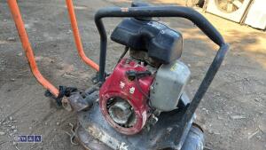 BELLE petrol compaction plate - 6