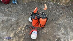 3 x back pack sprayers - 2