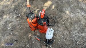 3 x back pack sprayers - 4