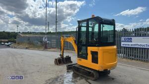2021 jcb 15C(cabbed) c/w 3 bucket - 3