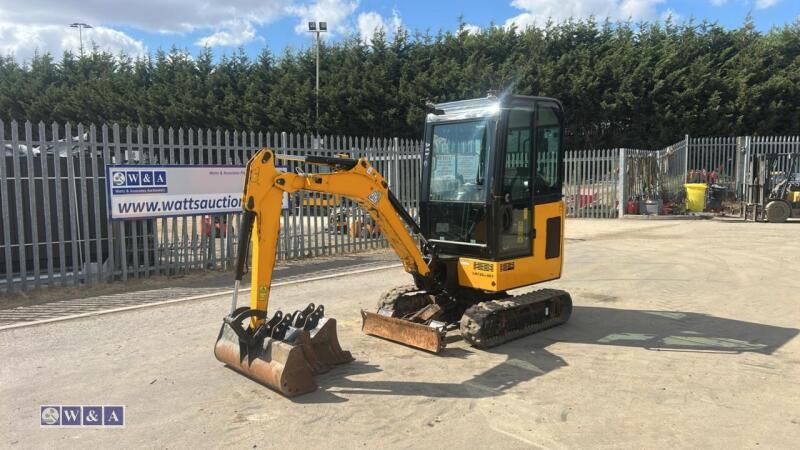 2022 jcb 16C(cabbed) c/w 3 bucket