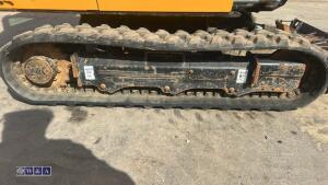 2022 jcb 16C(cabbed) c/w 3 bucket - 12