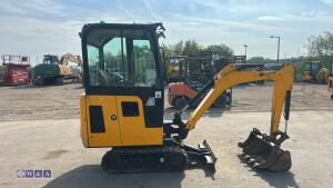 2021 jcb 15c ( cabbed ) c/w 3 buckets - 7