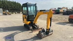 2021 jcb 15c ( cabbed ) c/w 3 buckets - 8