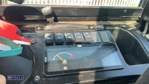 2021 jcb 15c ( cabbed ) c/w 3 buckets - 23