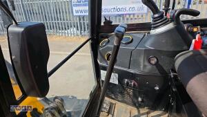 2021 jcb 15c ( cabbed ) c/w 3 buckets - 23
