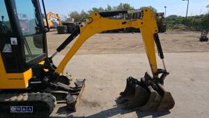 2022 jcb 16C(cabbed) c/w 3 bucket - 15