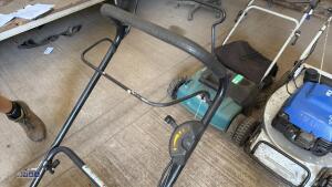 CHAMPION 40 petrol mower - 5