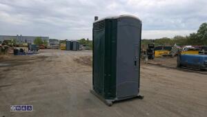 Portable toilet