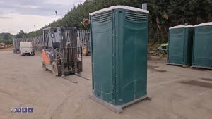 Portable toilet - 3