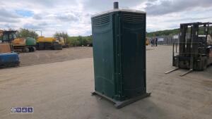 Portable toilet - 4