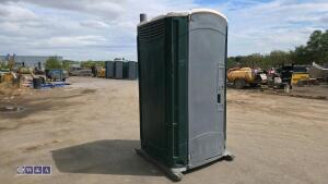 Portable toilet