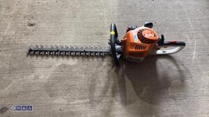 STIHL petrol hedge cutter - 4
