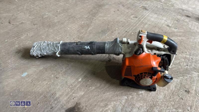 STIHL SH85 petrol leaf blower