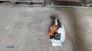 STIHL BG86 petrol leaf blower - 4