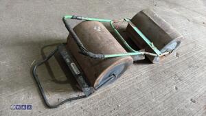 2 x garden rollers - 4