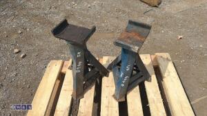 Pair of axle stands - 2