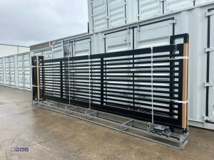 XPF20H 18ft 240v, 550w electric sliding gate c/w controls (Horizontal bars) (unused) - 18