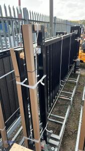 XPF13S 240v, 550w, electric sliding gate c/w controls (vertical bars, black)
