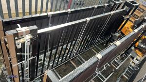 XPF13S 240v, 550w, electric sliding gate c/w controls (vertical bars, black) - 3