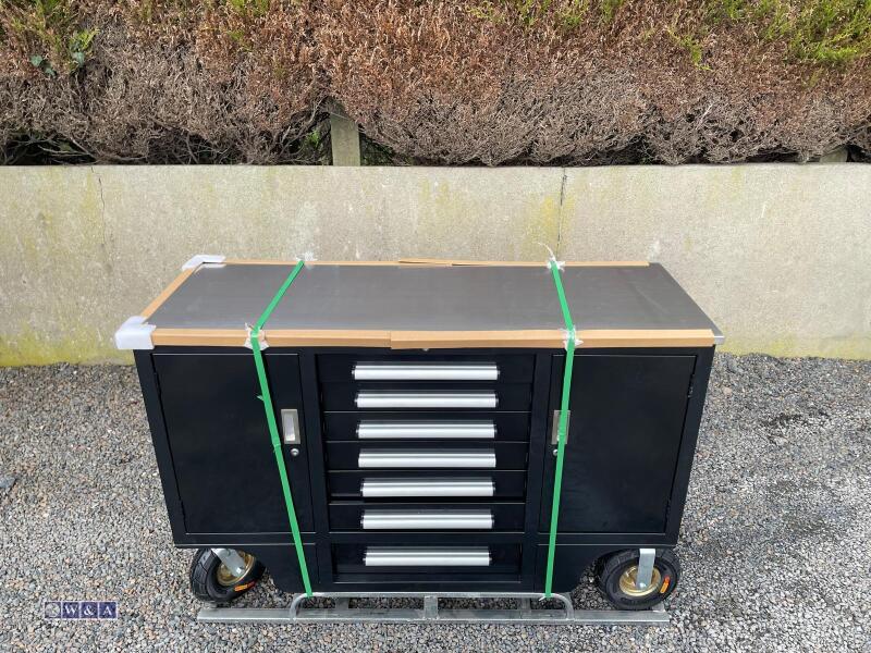 4.5ft 7-drawer 2-cabinet workbench (unused)
