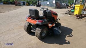2012 HUSQVARNA YTH224T petrol ride on mower - 5